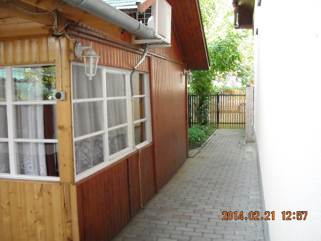 Demeter Apartman Hajdúszoboszló Szoba fotó